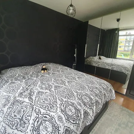 90 Sqm Apartment Next To A Pond!
